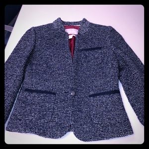 Banana republic size 2 navy blue & white blazer